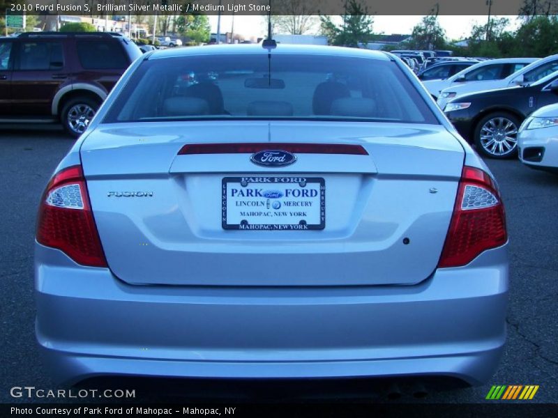 Brilliant Silver Metallic / Medium Light Stone 2010 Ford Fusion S