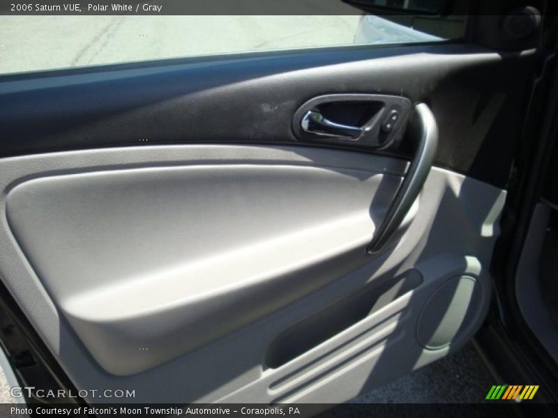 Polar White / Gray 2006 Saturn VUE