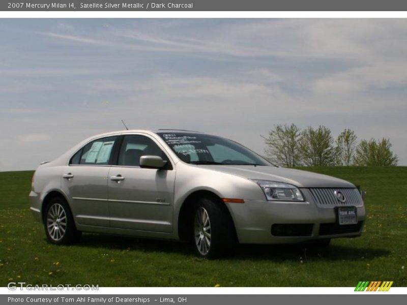 Satellite Silver Metallic / Dark Charcoal 2007 Mercury Milan I4