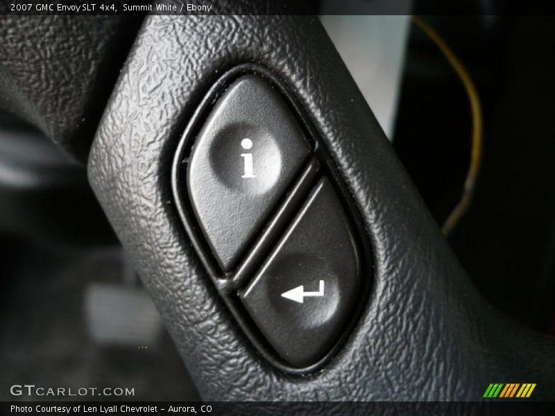 Summit White / Ebony 2007 GMC Envoy SLT 4x4
