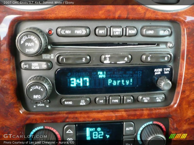 Summit White / Ebony 2007 GMC Envoy SLT 4x4