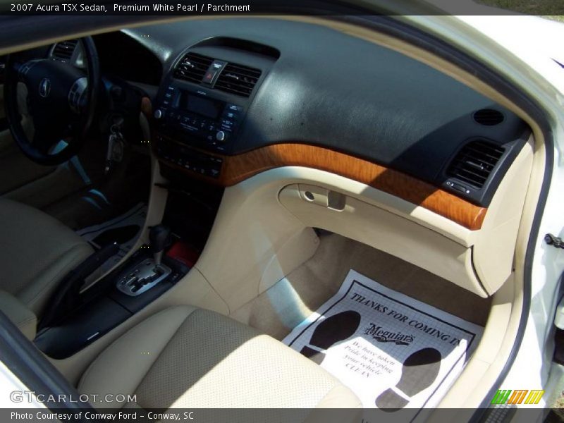 Premium White Pearl / Parchment 2007 Acura TSX Sedan