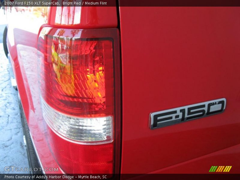 Bright Red / Medium Flint 2007 Ford F150 XLT SuperCab