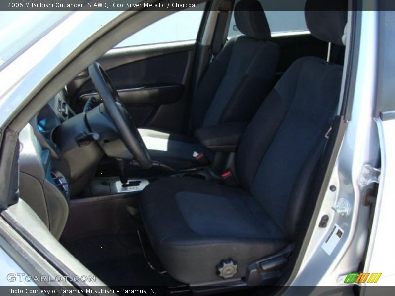 Cool Silver Metallic / Charcoal 2006 Mitsubishi Outlander LS 4WD