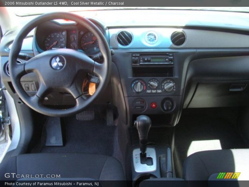 Cool Silver Metallic / Charcoal 2006 Mitsubishi Outlander LS 4WD