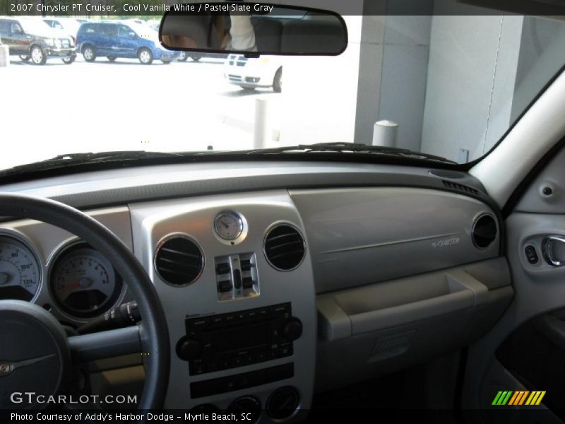 Cool Vanilla White / Pastel Slate Gray 2007 Chrysler PT Cruiser