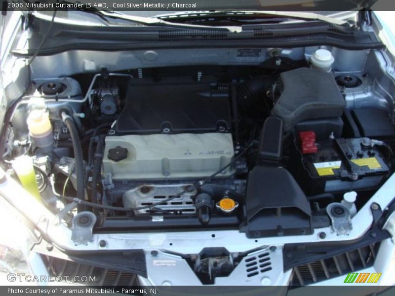 Cool Silver Metallic / Charcoal 2006 Mitsubishi Outlander LS 4WD