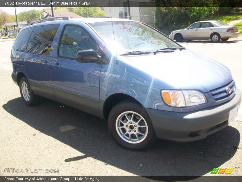 Denim Blue Mica / Gray 2002 Toyota Sienna LE
