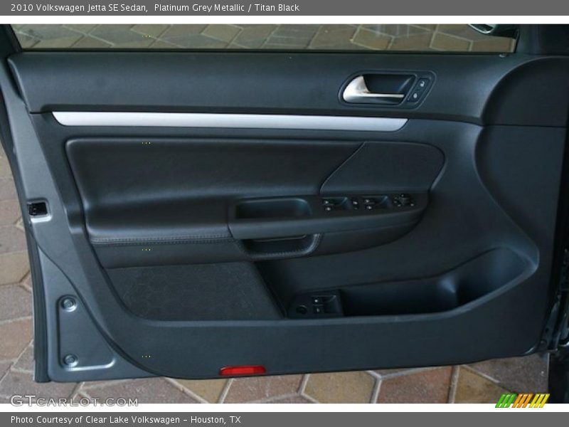 Platinum Grey Metallic / Titan Black 2010 Volkswagen Jetta SE Sedan