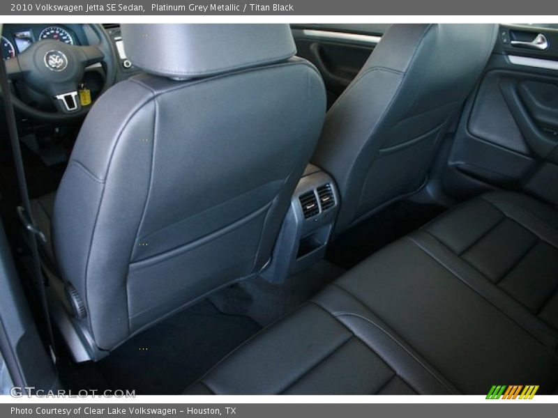 Platinum Grey Metallic / Titan Black 2010 Volkswagen Jetta SE Sedan