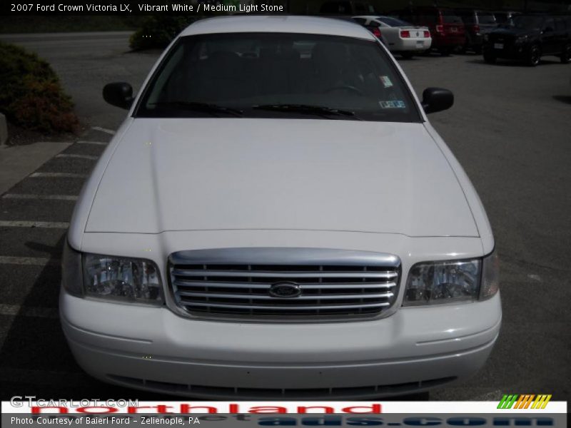 Vibrant White / Medium Light Stone 2007 Ford Crown Victoria LX