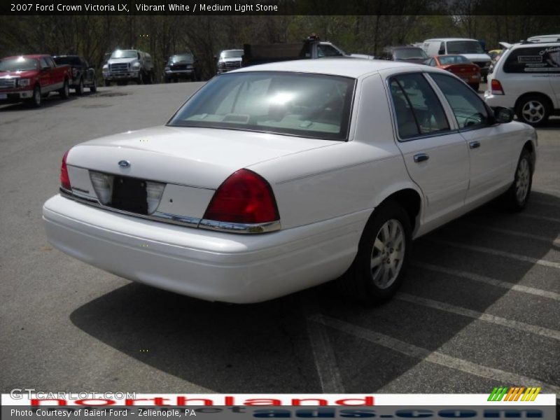 Vibrant White / Medium Light Stone 2007 Ford Crown Victoria LX