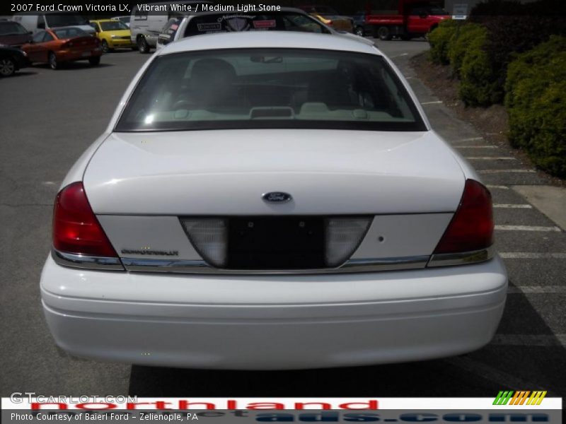 Vibrant White / Medium Light Stone 2007 Ford Crown Victoria LX