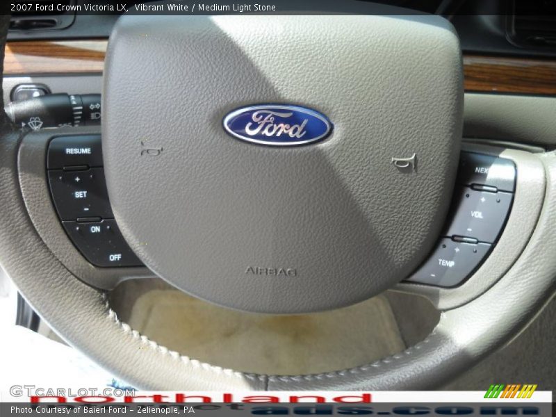 Vibrant White / Medium Light Stone 2007 Ford Crown Victoria LX