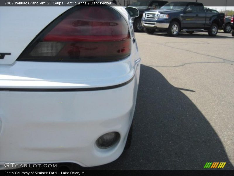Arctic White / Dark Pewter 2002 Pontiac Grand Am GT Coupe