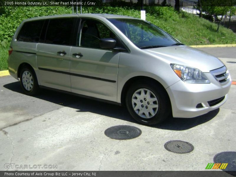 Silver Pearl Metallic / Gray 2005 Honda Odyssey LX