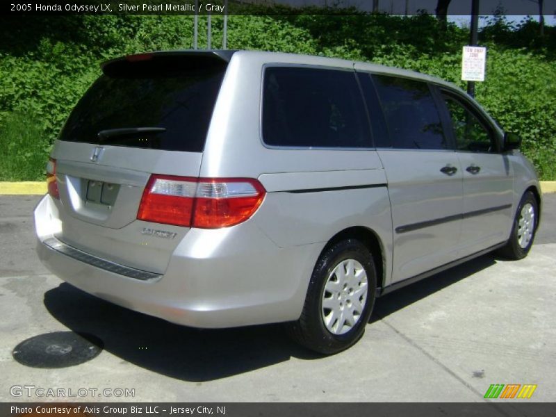 Silver Pearl Metallic / Gray 2005 Honda Odyssey LX