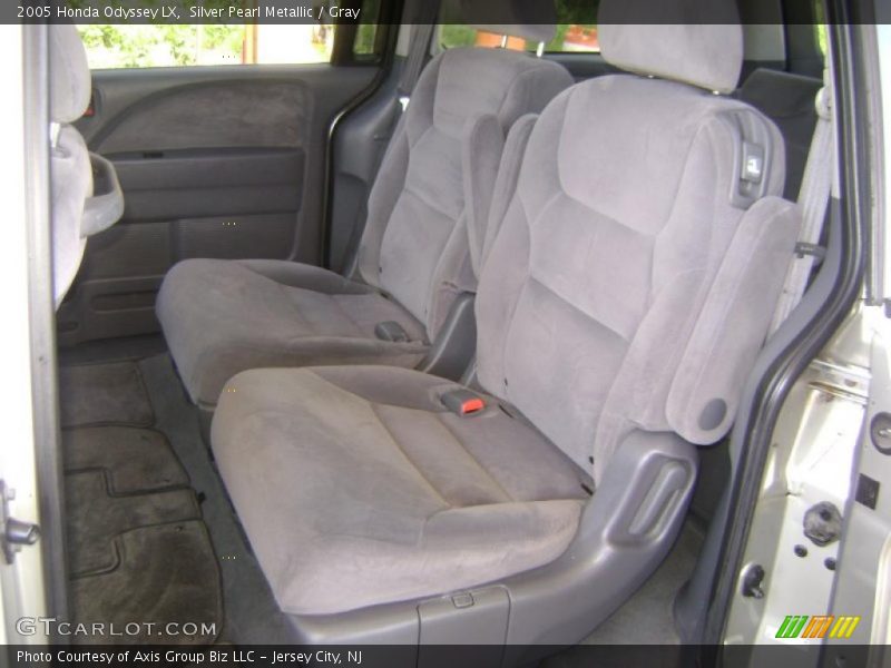 Silver Pearl Metallic / Gray 2005 Honda Odyssey LX