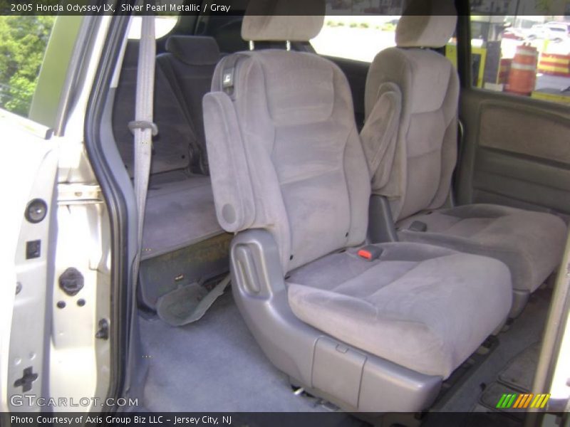 Silver Pearl Metallic / Gray 2005 Honda Odyssey LX