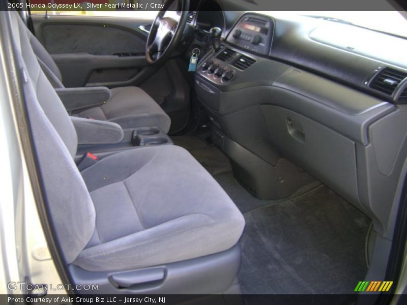 Silver Pearl Metallic / Gray 2005 Honda Odyssey LX