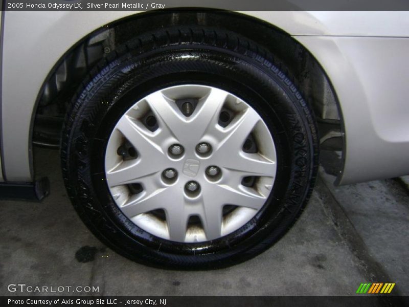 Silver Pearl Metallic / Gray 2005 Honda Odyssey LX