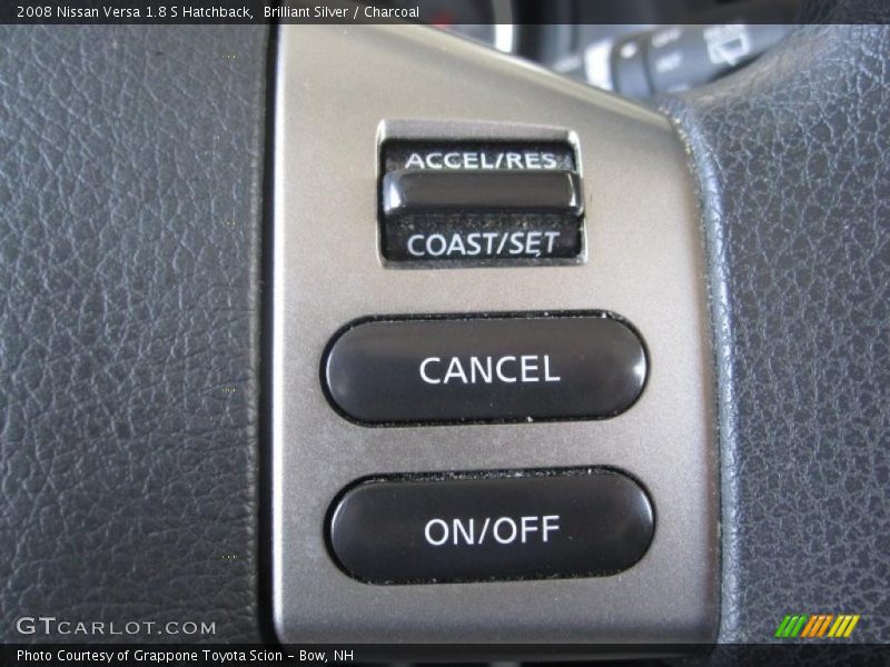 Brilliant Silver / Charcoal 2008 Nissan Versa 1.8 S Hatchback