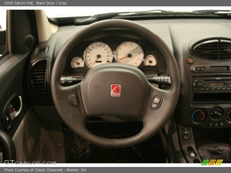 Black Onyx / Gray 2005 Saturn VUE
