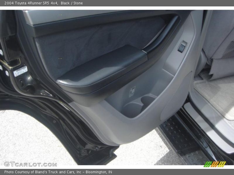 Black / Stone 2004 Toyota 4Runner SR5 4x4