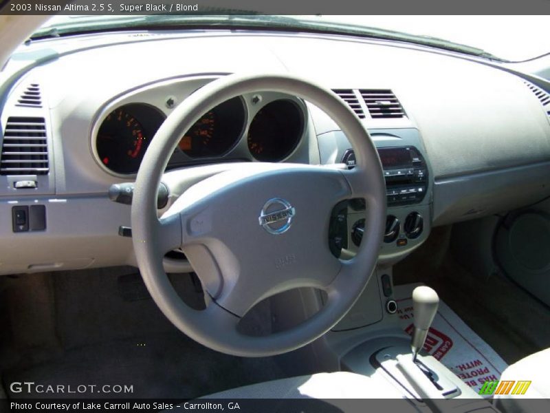 Super Black / Blond 2003 Nissan Altima 2.5 S
