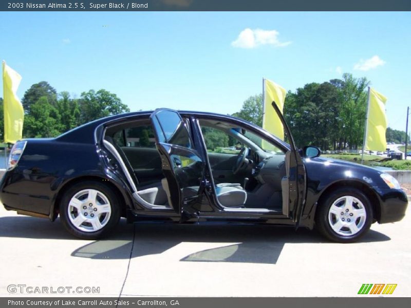 Super Black / Blond 2003 Nissan Altima 2.5 S