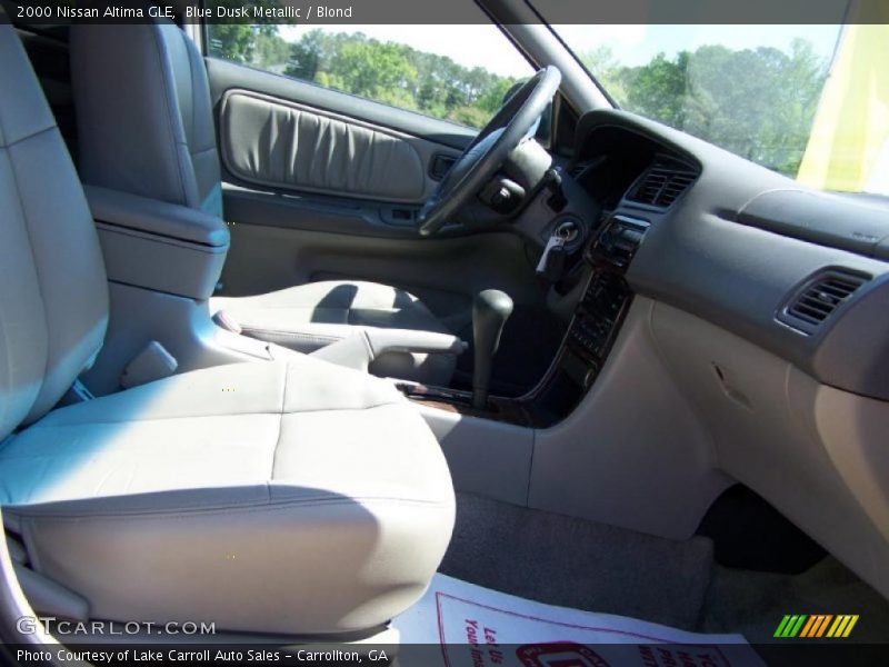 Blue Dusk Metallic / Blond 2000 Nissan Altima GLE