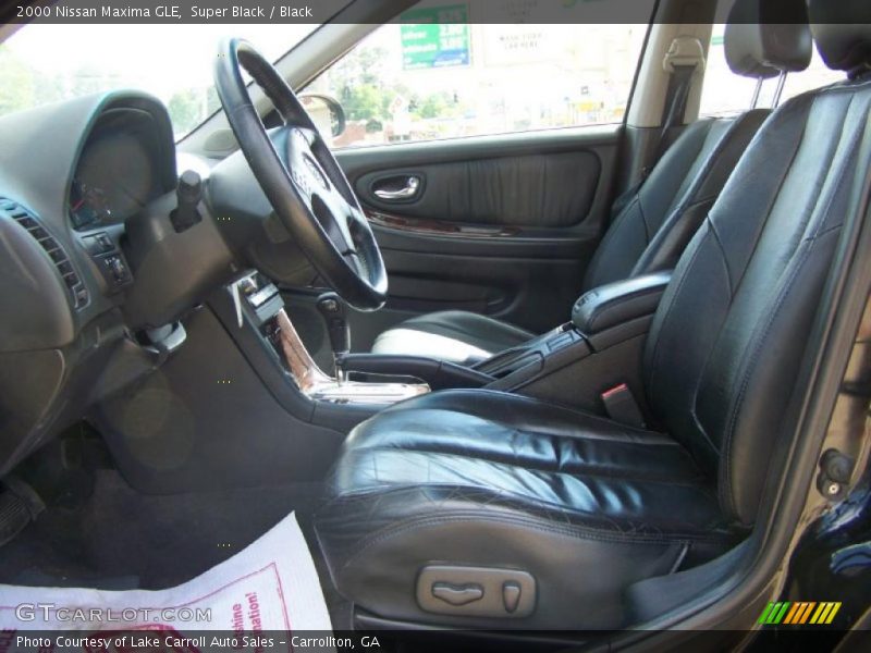 Super Black / Black 2000 Nissan Maxima GLE