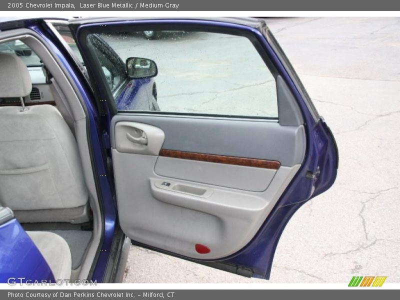 Laser Blue Metallic / Medium Gray 2005 Chevrolet Impala