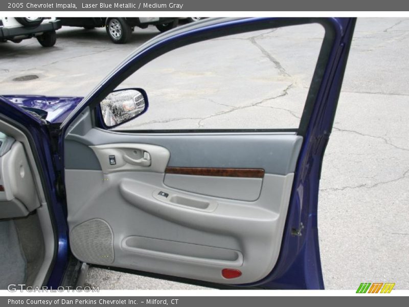 Laser Blue Metallic / Medium Gray 2005 Chevrolet Impala