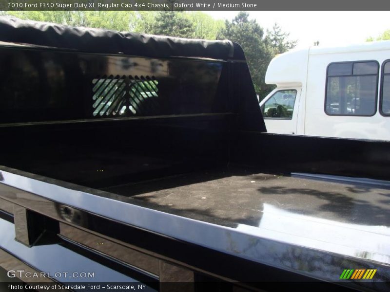 Oxford White / Medium Stone 2010 Ford F350 Super Duty XL Regular Cab 4x4 Chassis