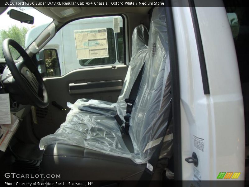 Oxford White / Medium Stone 2010 Ford F350 Super Duty XL Regular Cab 4x4 Chassis