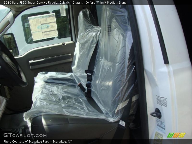 Oxford White / Medium Stone 2010 Ford F350 Super Duty XL Regular Cab 4x4 Chassis
