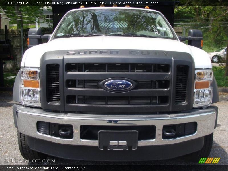 Oxford White / Medium Stone 2010 Ford F550 Super Duty XL Regular Cab 4x4 Dump Truck