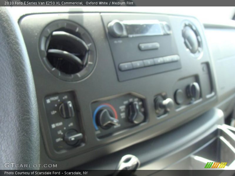Oxford White / Medium Flint 2010 Ford E Series Van E250 XL Commericial