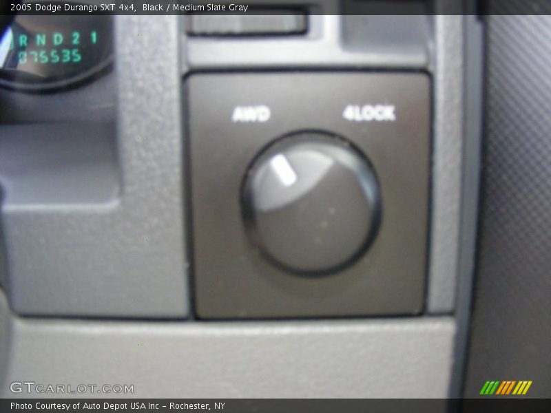 Black / Medium Slate Gray 2005 Dodge Durango SXT 4x4
