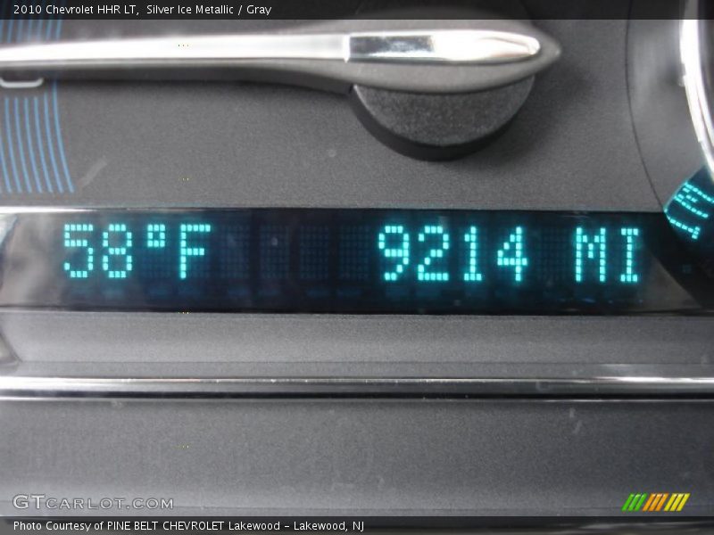Silver Ice Metallic / Gray 2010 Chevrolet HHR LT