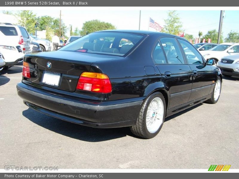 Black II / Black 1998 BMW 5 Series 528i Sedan