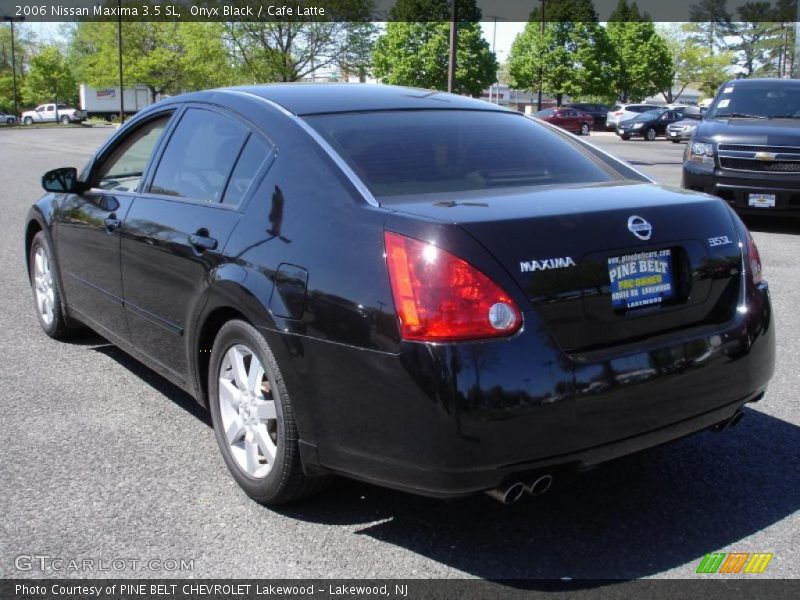 Onyx Black / Cafe Latte 2006 Nissan Maxima 3.5 SL