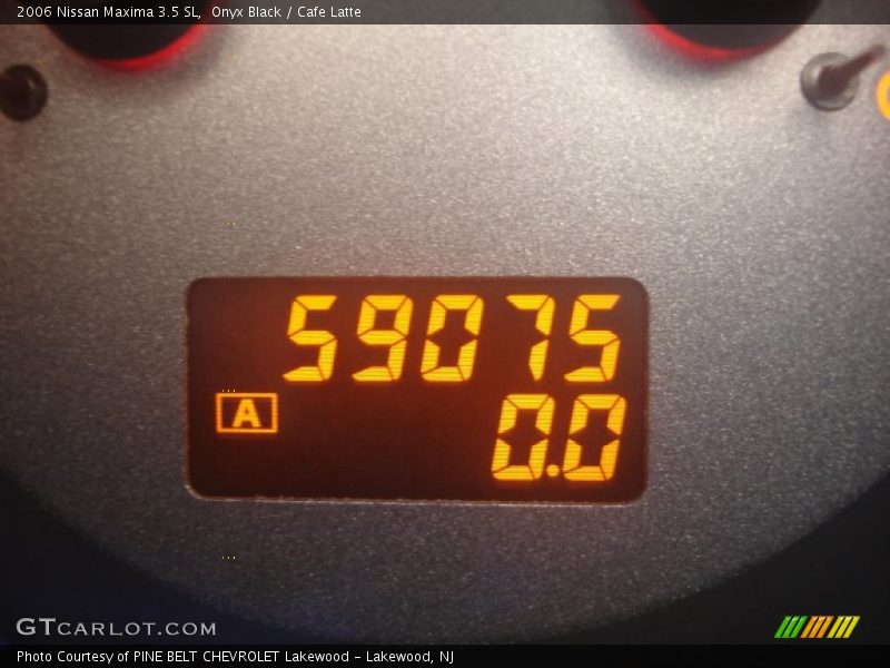 Onyx Black / Cafe Latte 2006 Nissan Maxima 3.5 SL