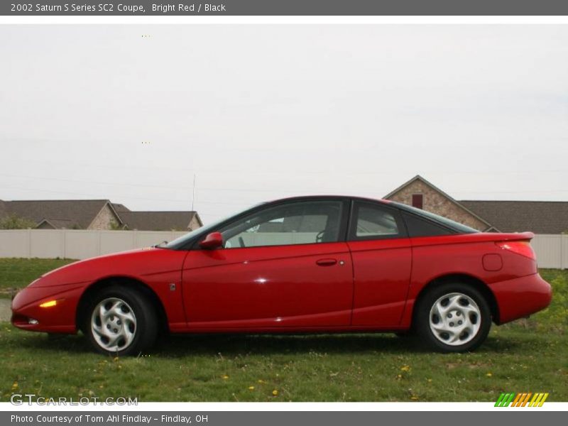 Bright Red / Black 2002 Saturn S Series SC2 Coupe