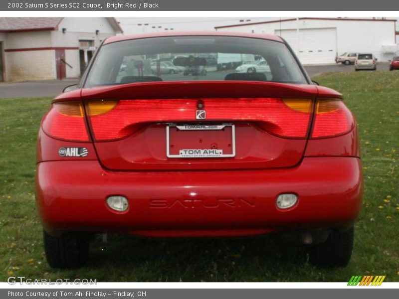 Bright Red / Black 2002 Saturn S Series SC2 Coupe