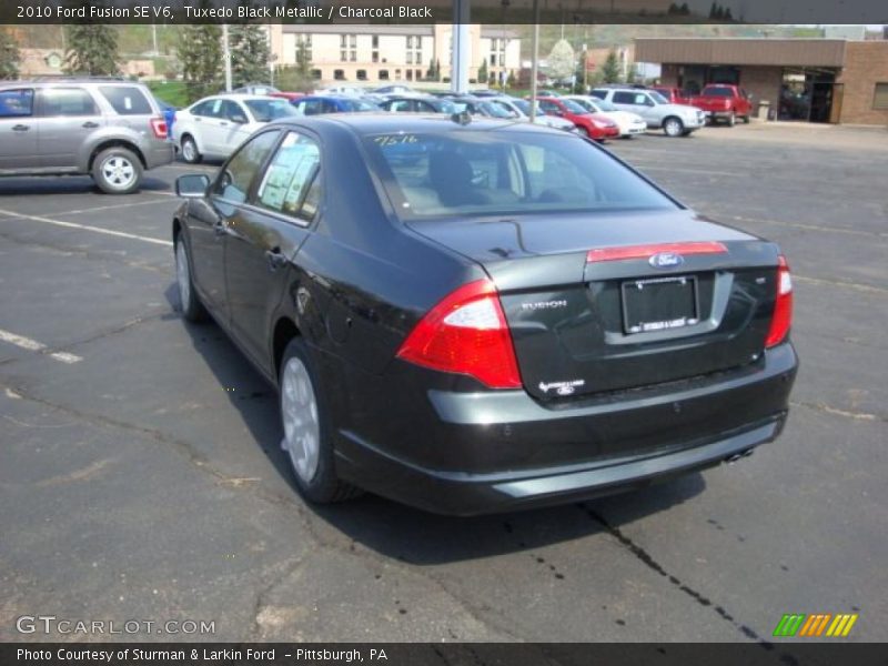 Tuxedo Black Metallic / Charcoal Black 2010 Ford Fusion SE V6