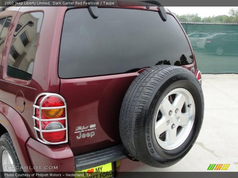 Dark Garnet Red Pearlcoat / Taupe 2002 Jeep Liberty Limited