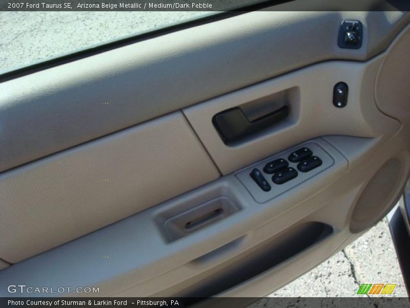 Arizona Beige Metallic / Medium/Dark Pebble 2007 Ford Taurus SE