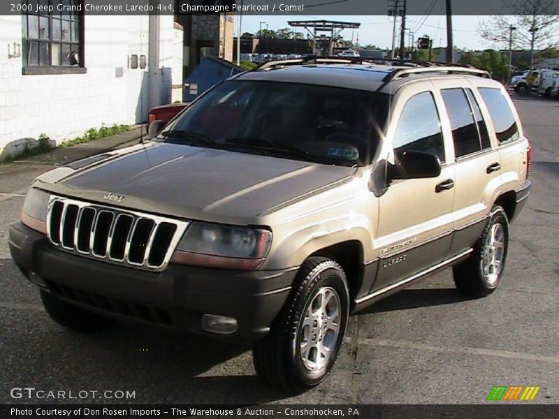 Champagne Pearlcoat / Camel 2000 Jeep Grand Cherokee Laredo 4x4